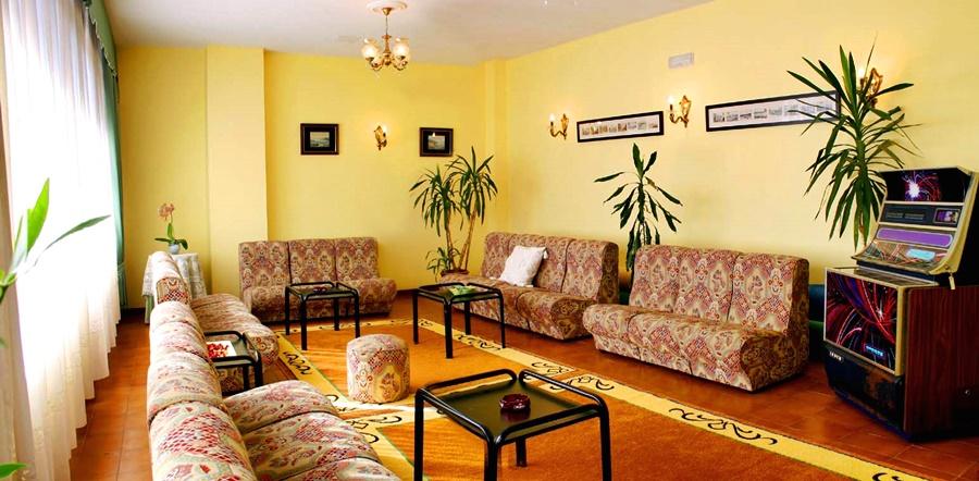 Hotel Las Vinas Arteixo Ngoại thất bức ảnh